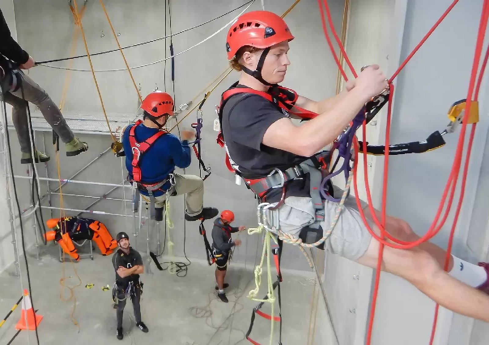 BMU Cradle Monorail Installation Repair Maintenance